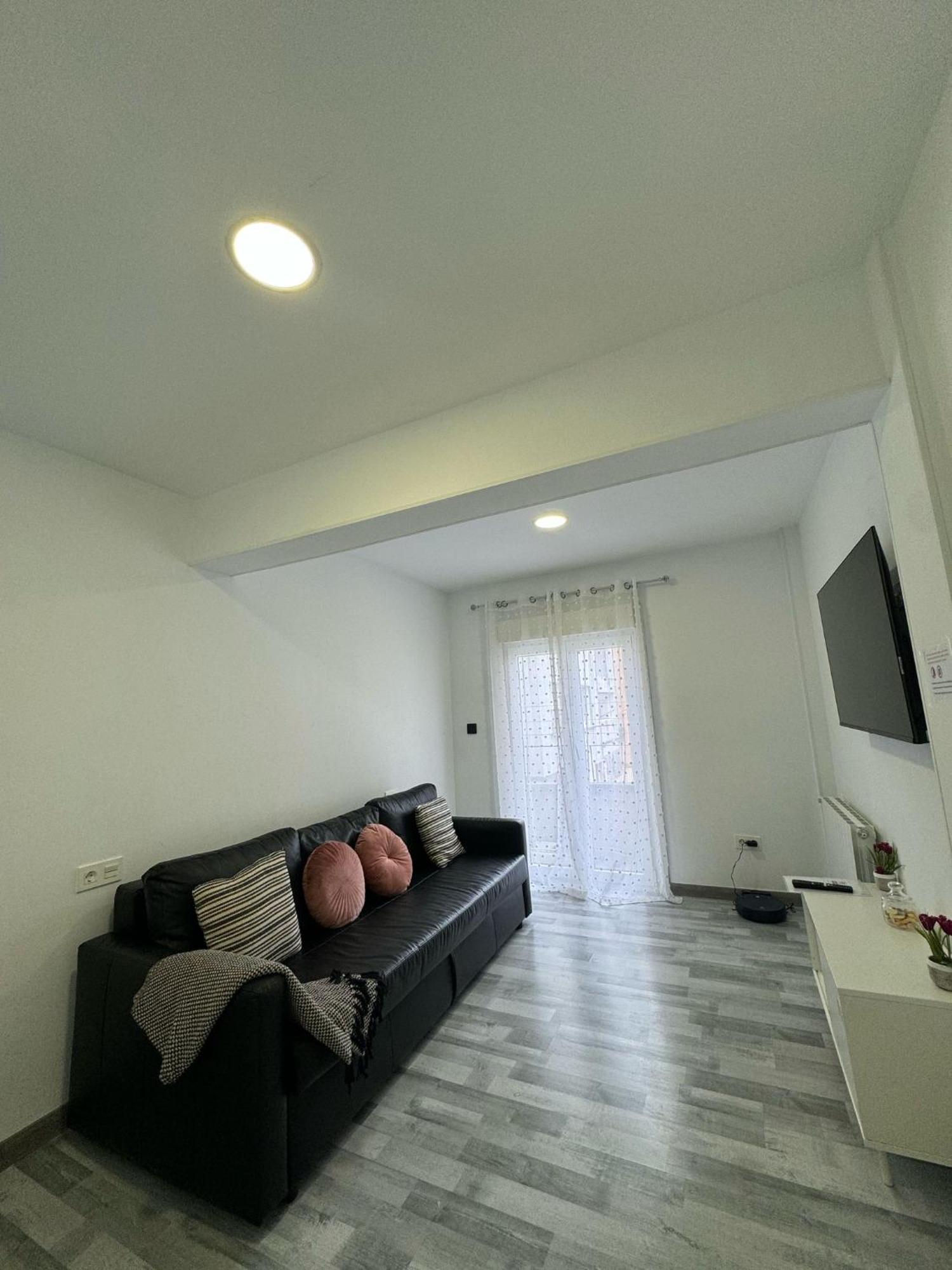 Ferienwohnung Piso Nuevo A 10 Minutos De San Sebastian Lasarte Oria Exterior foto